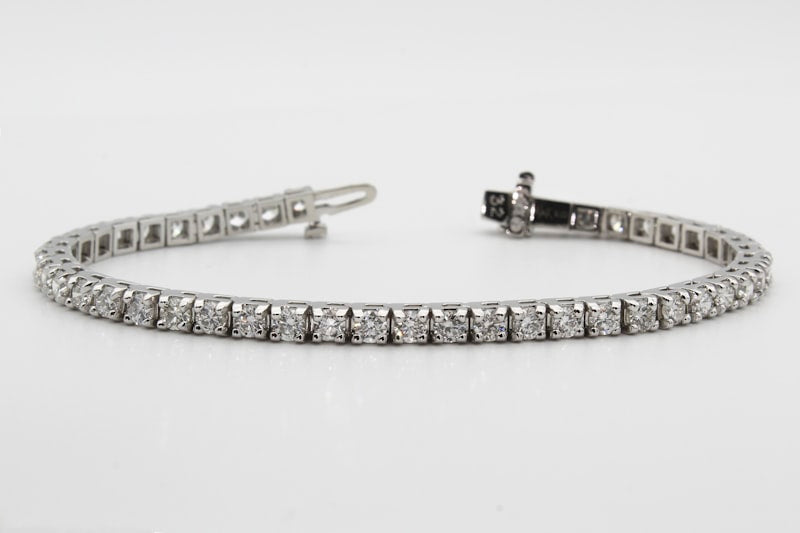 Seraph natural amethyst bead stretch bracelet with sterling silver charm